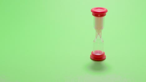 reloj de arena en chromakey copia aislada espacio tiempo pasa