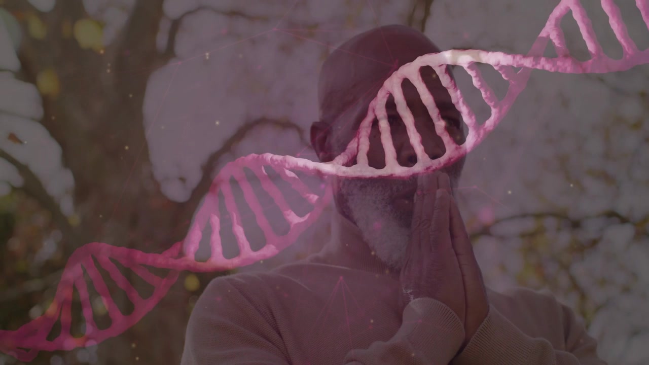 Anziano che tiene le mani vicino al mento, con un'elica di DNA che fluttua, che provoca uno sguardo verso l'alto e sorride per la salute.