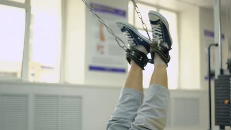 person performs an exercise to restore the leg muscles 2