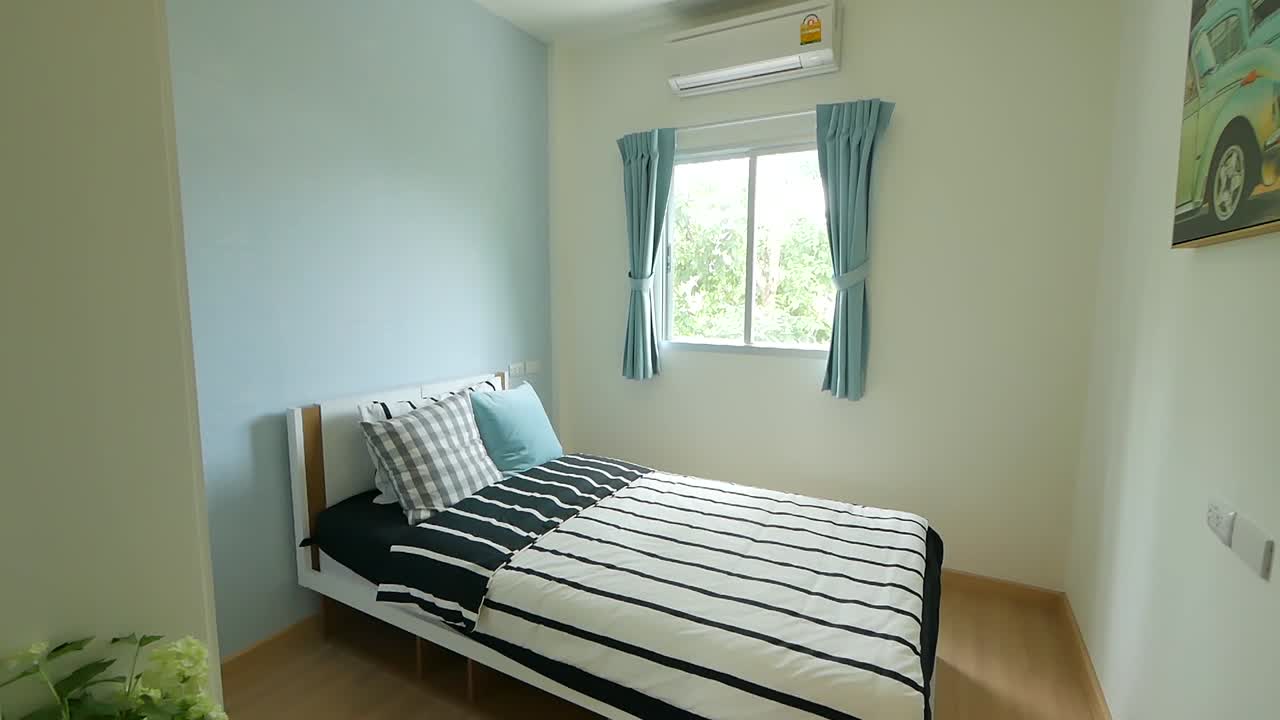 자연 채광이 좋은 세련되고 트렌디한 침실 장식