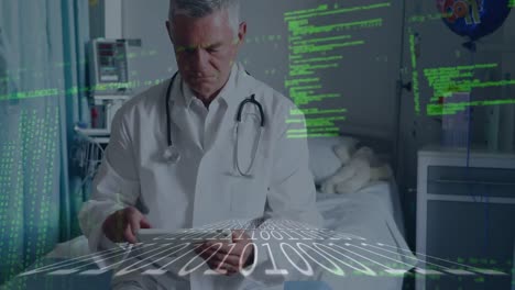 animación de procesamiento de datos y placa de circuito de computadora sobre médico masculino
