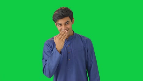 hombre musulmán indio haciendo adaab y saludos pantalla verde