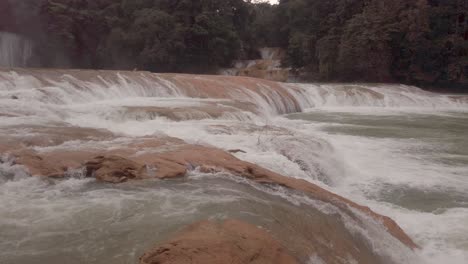 cascadas agua azul, chiapas mexico 1