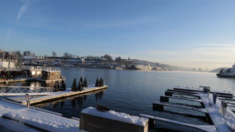 ferry in oslo- winter 2022