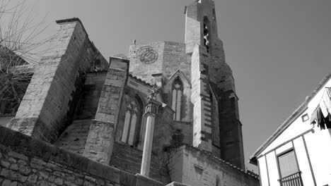 Morella-church-Archpriest-Basilica-Santa-Maria-la-Mayor-a-beautiful-religious-building-in-Morella,-Castellon-province,-Spain