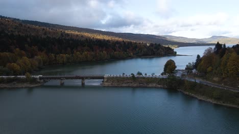 Drone-shot-view-of-lake-and-highway-in-Kakheti-region,-Georgia