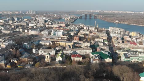 Ukraine-Kiev-from-above-city-centre-day-and-night-4k-30fps