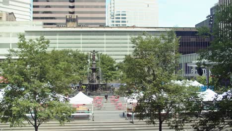 Fountain-Square-in-Downtown-Cincinnati-Ohio-Cinematic-Video