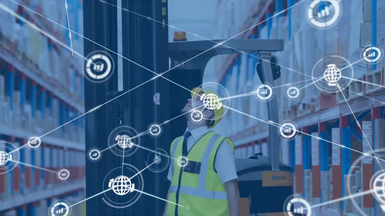 animación de la red de conexiones con iconos sobre el hombre que trabaja en el almacén