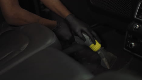 limpieza profesional del interior de los automóviles