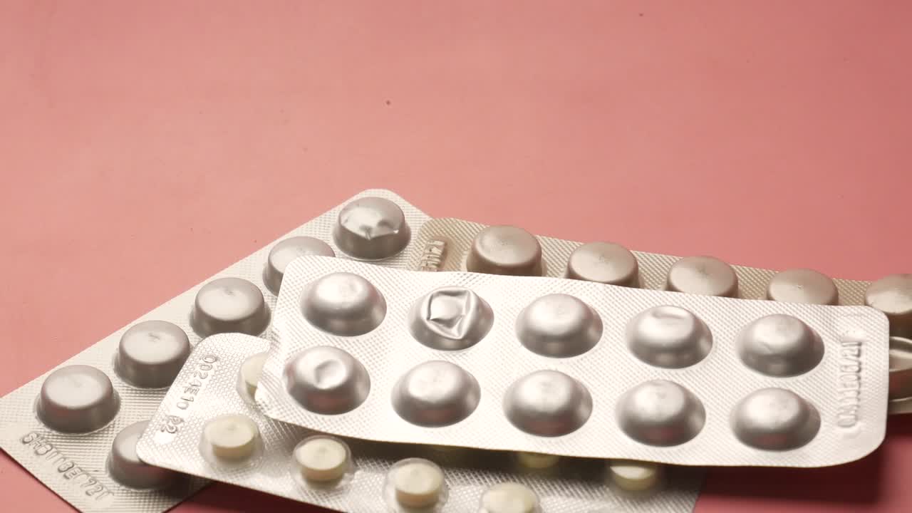 다양한 약물 패키지