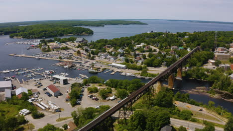 Scenic-aerial-view-of-the-charming-small-town-of-Parry-Sound-in-Ontario's-cottage-country