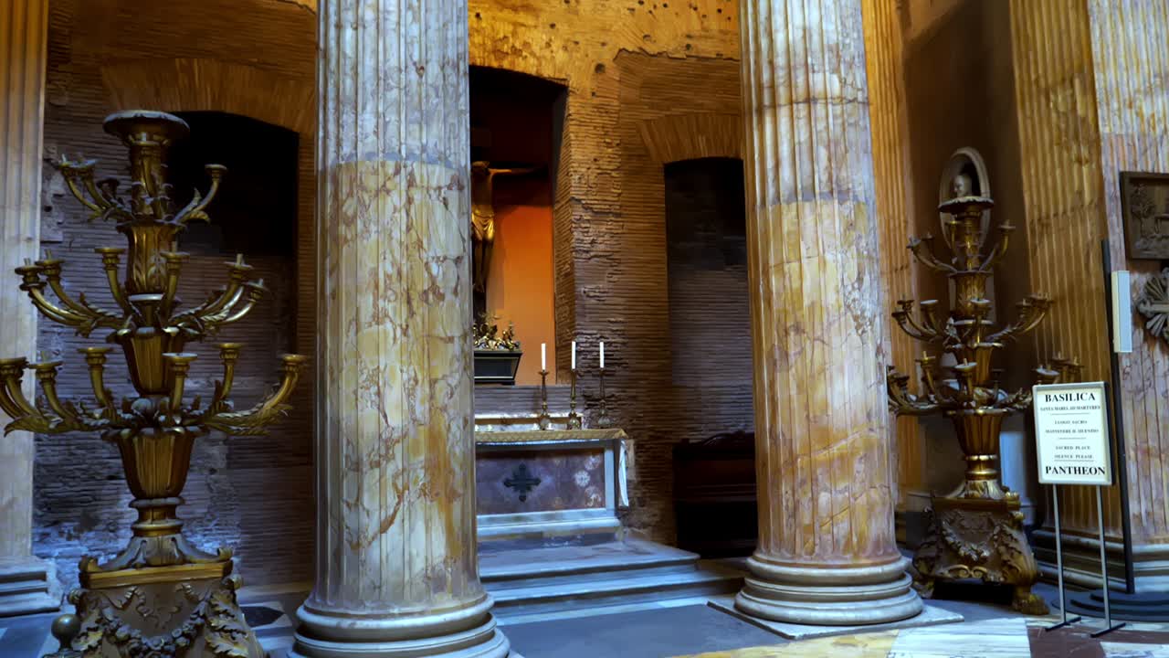 Inside the famous Pantheon. Panoramic view of the interior