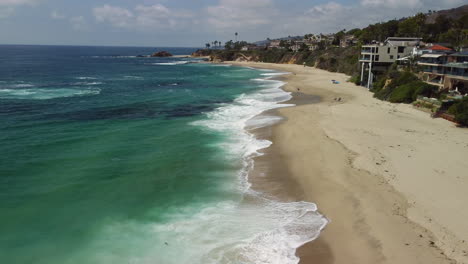 Laguna-Beach-Skyline-Und-Surfen