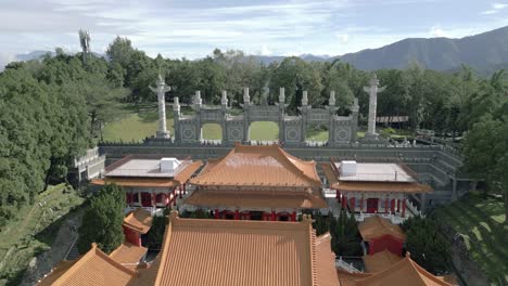 lago del sol y la luna vista aérea del templo de wen wu 4k