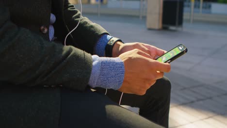 businessman texting on the go 4k