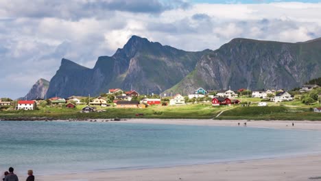 Timelapse-Lofoten-archipelago-islands-beach