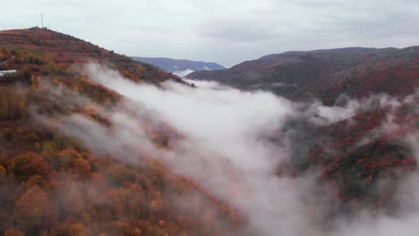 Aerial-crane-shot-of-a-hill-valley-with