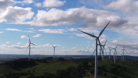 Antenne-Des-Windturbinenparks-Im-Ländlichen-Australien