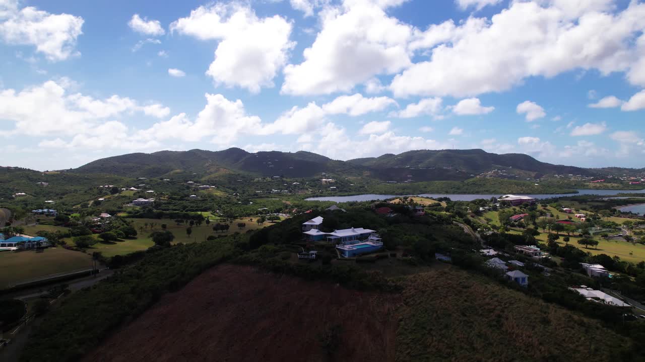 vista aérea de inclinación lenta de st