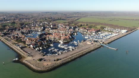 Boat-marina-on-the-South-Coast-of-the-UK-3