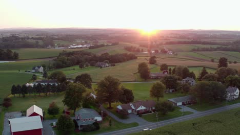 beautiful rural farmland, rolling hills in usa