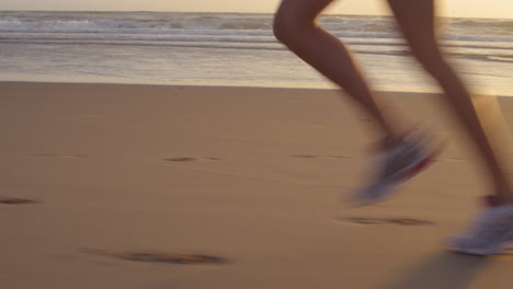 running woman feet close up exercise