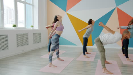 clase de yoga