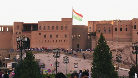 baleado em frente ao castelo de arbil