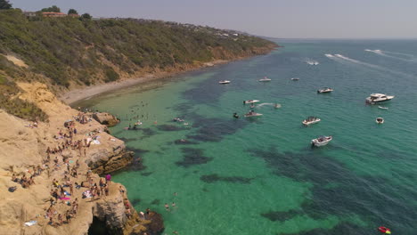 Ort-Des-Felsspringens-„The-Pillars“-In-Mornington,-Australien