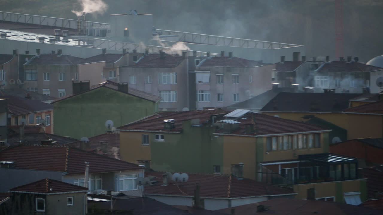 연기가 있는 도시 풍경