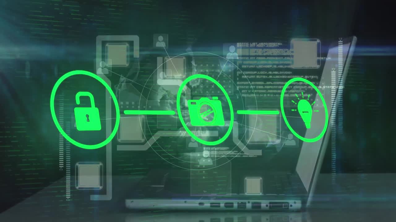 animación de la red de conexiones con iconos y procesamiento de datos sobre las manos escribiendo en el teclado
