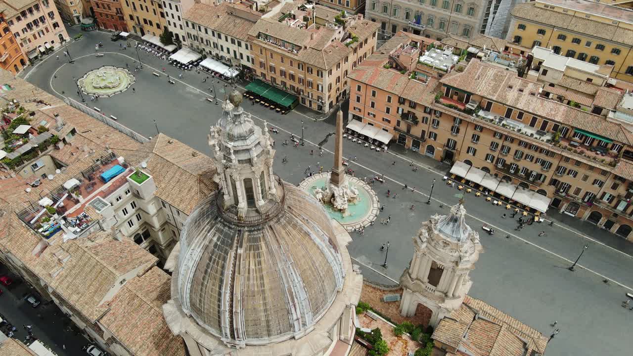 Piazza Navona captured from above, tourists, architecture and iconic landmarks