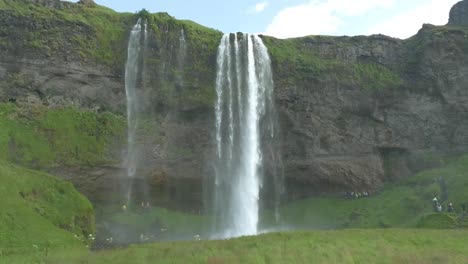 Seljalandfoss-Island-Wasserfall-Seitenbewegung