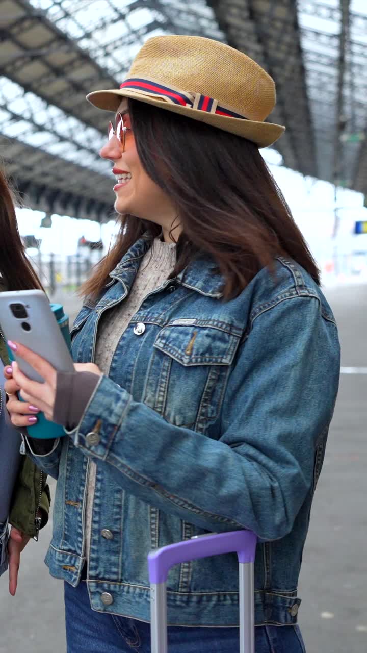 Friends on a trip together