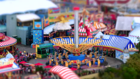 Hyperlapse-Flug-Des-Ocean-Park-In-Hongkong-–-Tilt-Shift-Effekt