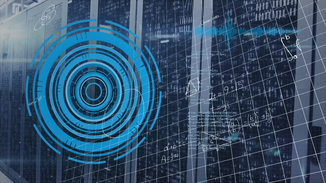 animación de ecuaciones matemáticas, procesamiento de datos y escáner redondo contra la sala de servidores de computadoras.