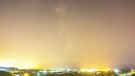 timelapse de la vía láctea celeste, stargaze en la ciudad más meridional de españa, vida nocturna de málaga