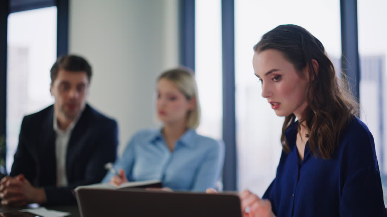 Dibujo reunión de negocios