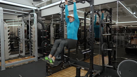 hanging leg raises