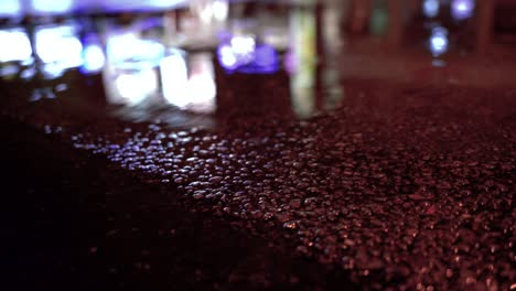 Fuertes-Lluvias-En-La-Ciudad-Por-La-Noche