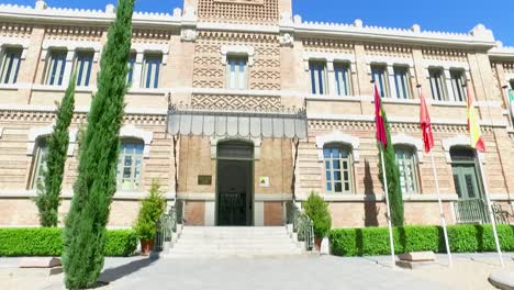 Casa-Arabe-of-Madrid,-Cultural-center-in-an-1880s-Mudéjar-style-building,-with-exhibits-on-the-Arab-and-Muslim-world