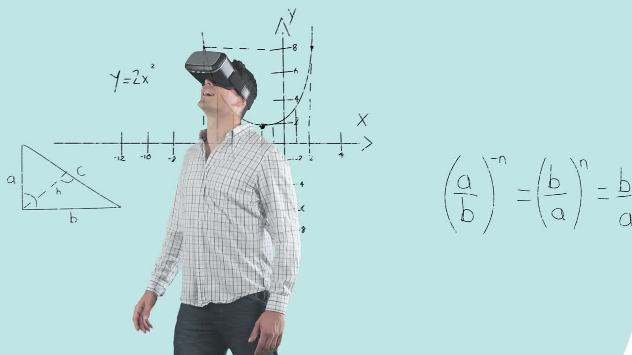 animación de un hombre de negocios caucásico usando auriculares vr y ecuaciones matemáticas en fondo azul