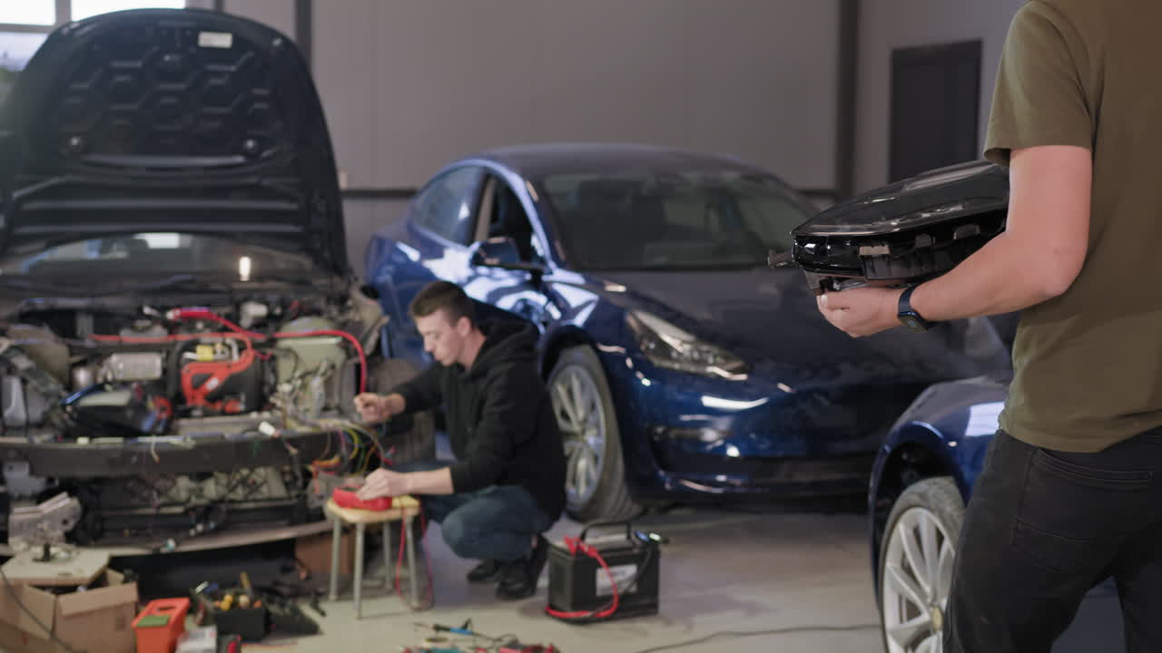 reparación de faros de automóviles