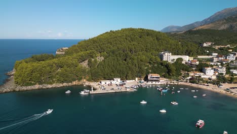 Yacht-Boat-Arriving-to-Dock-in-Himare,-Albania-on-Albanian-Riviera