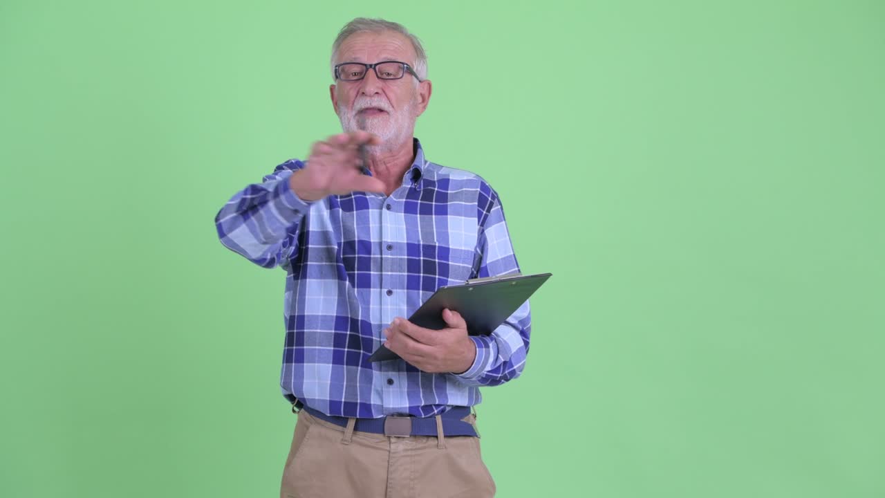 hombre hipster con barba y guapo.