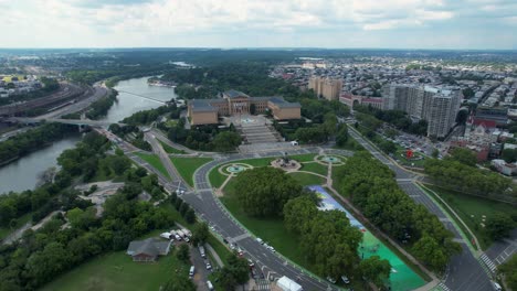 museo de arte de filadelfia largo drone disparó sol y nubes tarde