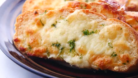 deliciously cheesy garlic bread