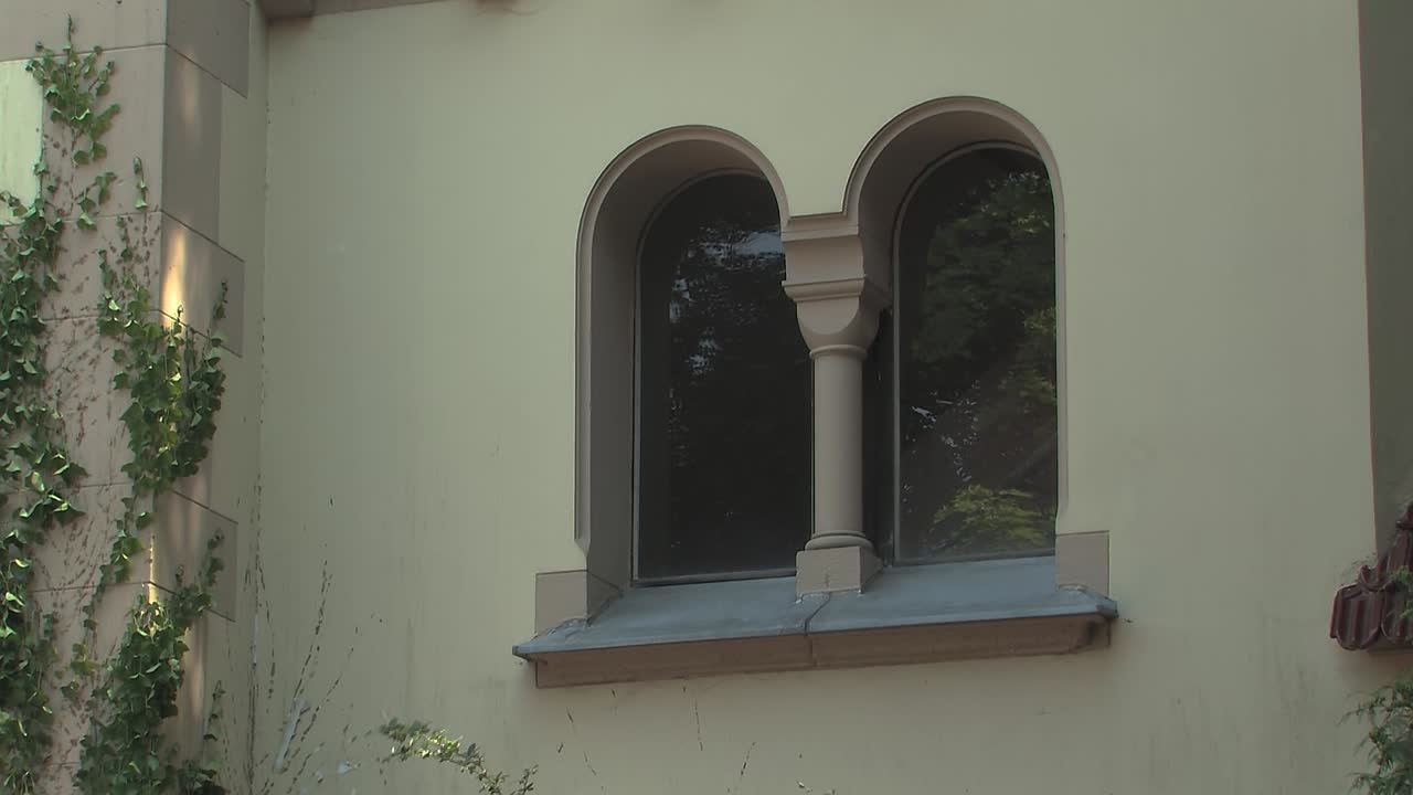 Primo piano di una residenza vicino a Wannsee a Berlino, Germania-1
