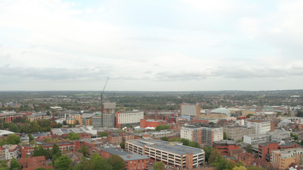 tomada aérea del centro de la ciudad de watford